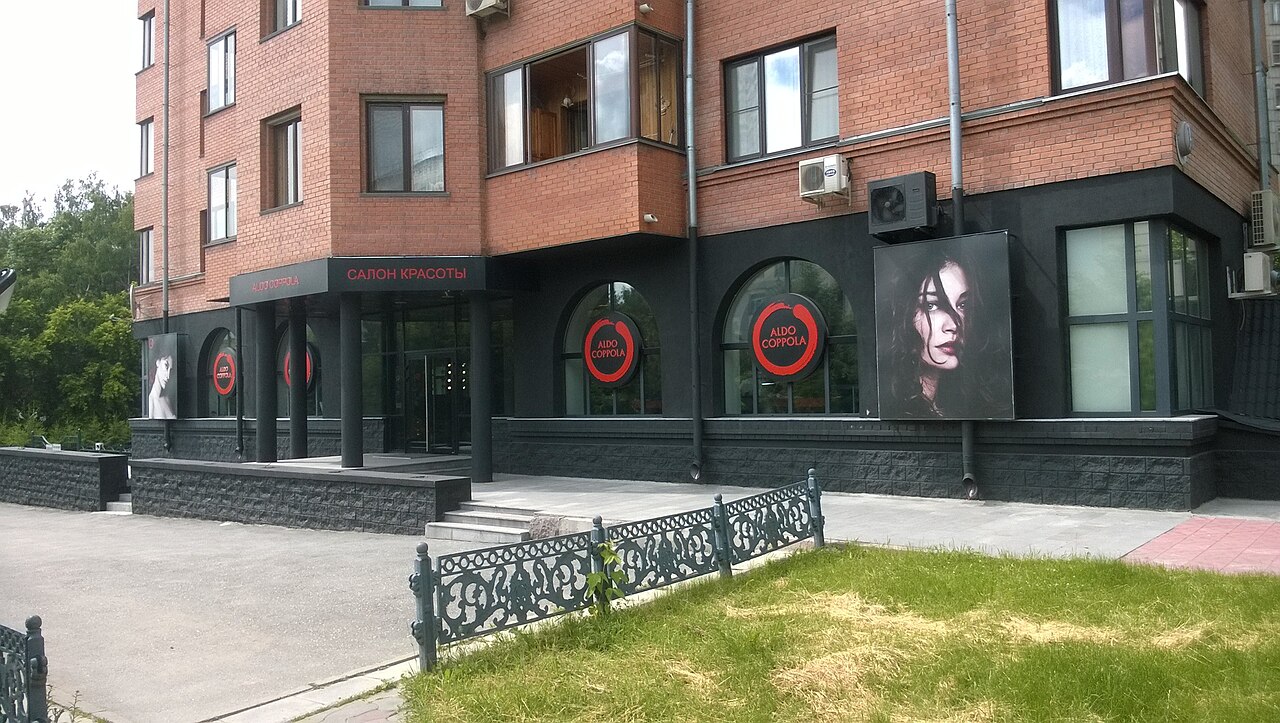 Surfaktanty anionowe i niejonowe w kosmetykach – co warto wiedzieć